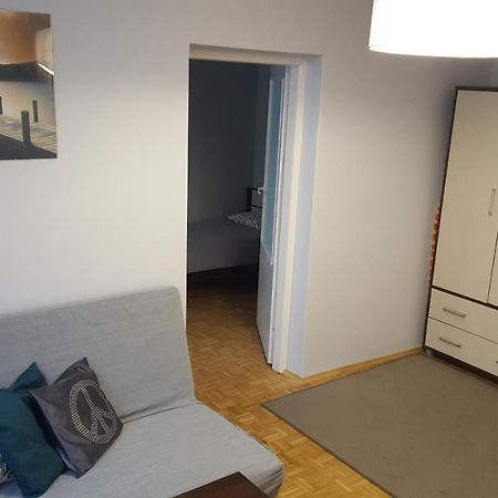 Sand Apartment Вроцлав Екстериор снимка