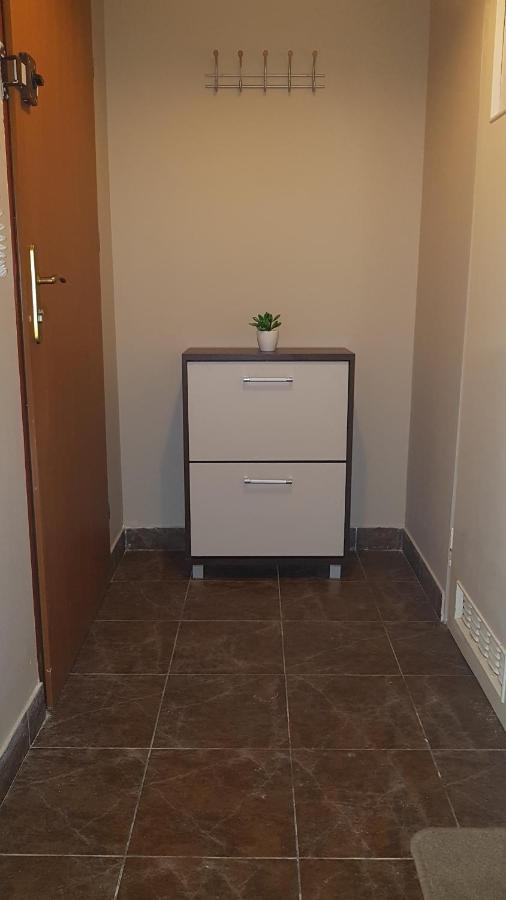 Sand Apartment Вроцлав Екстериор снимка