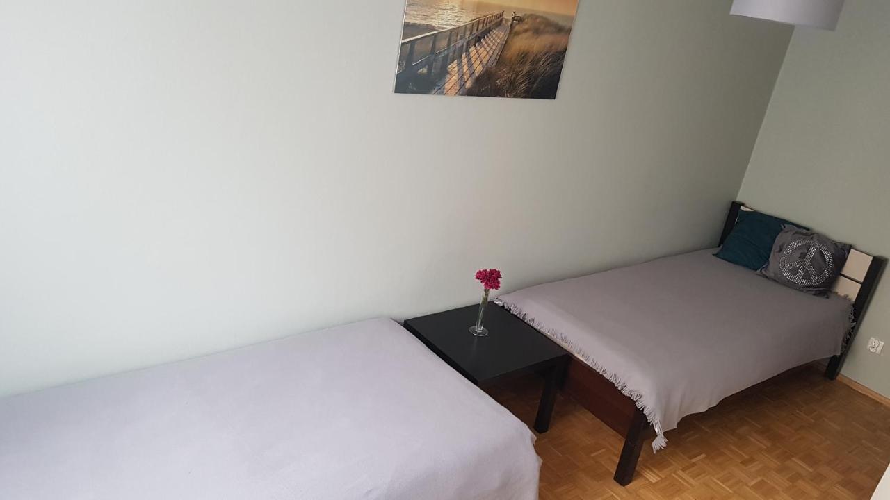 Sand Apartment Вроцлав Екстериор снимка